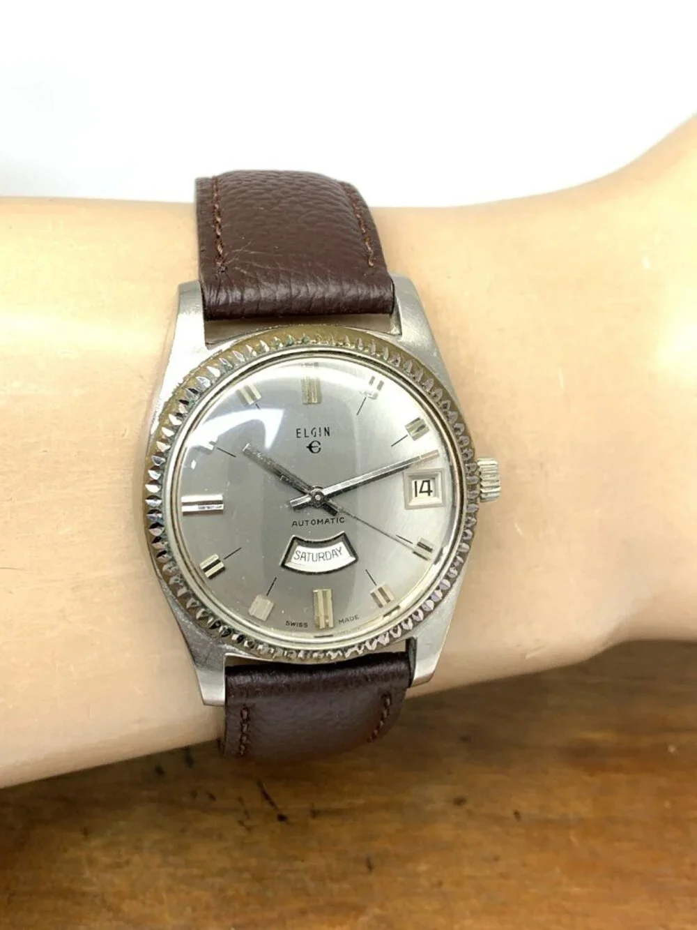 Elgin men watch